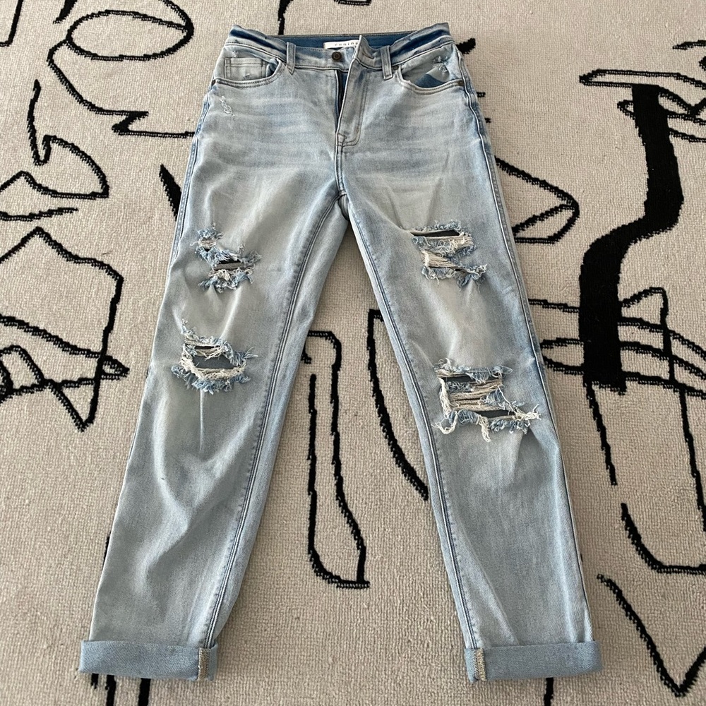 Light-Wash Ripped Jeans